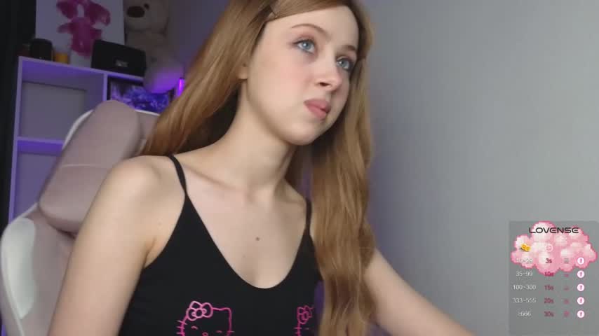Chloe's Live Webcam