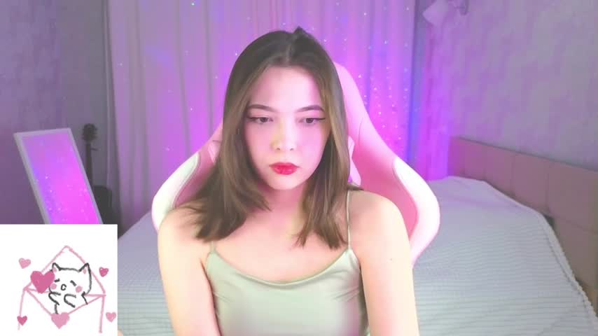 Yuna's Live Webcam