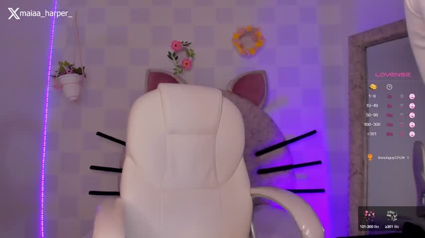 Maia♥'s Live Webcam