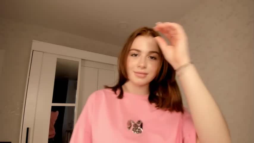 Stella's Live Webcam