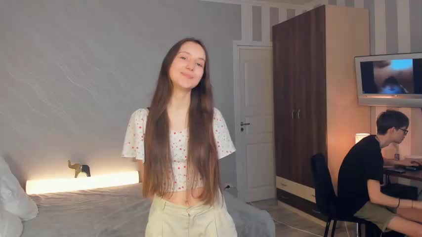 Olivia's Live Webcam